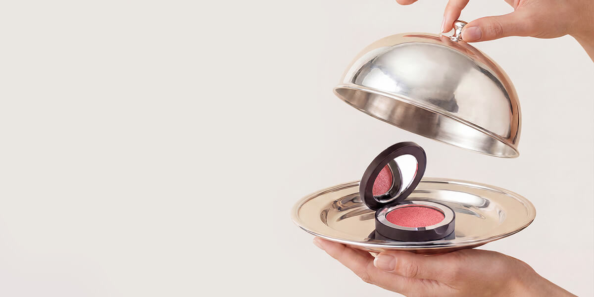 Powders & Blushes