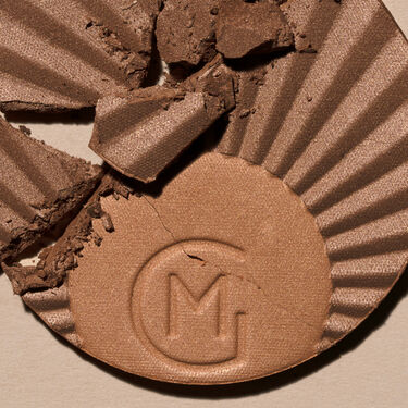 ensemble of liquid foundations Maria Galland Paris